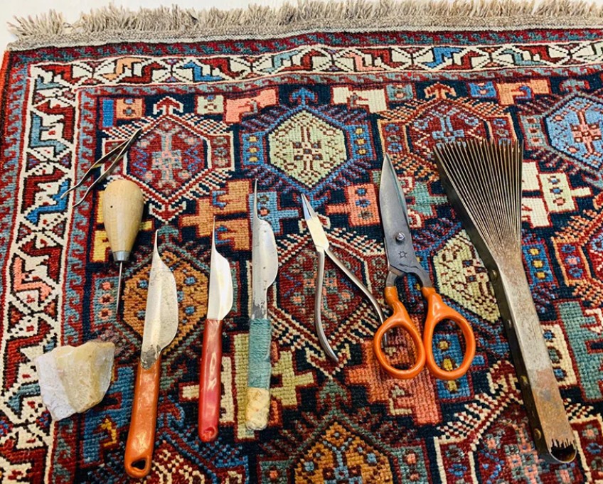 Traditional Pakistani rug weaving